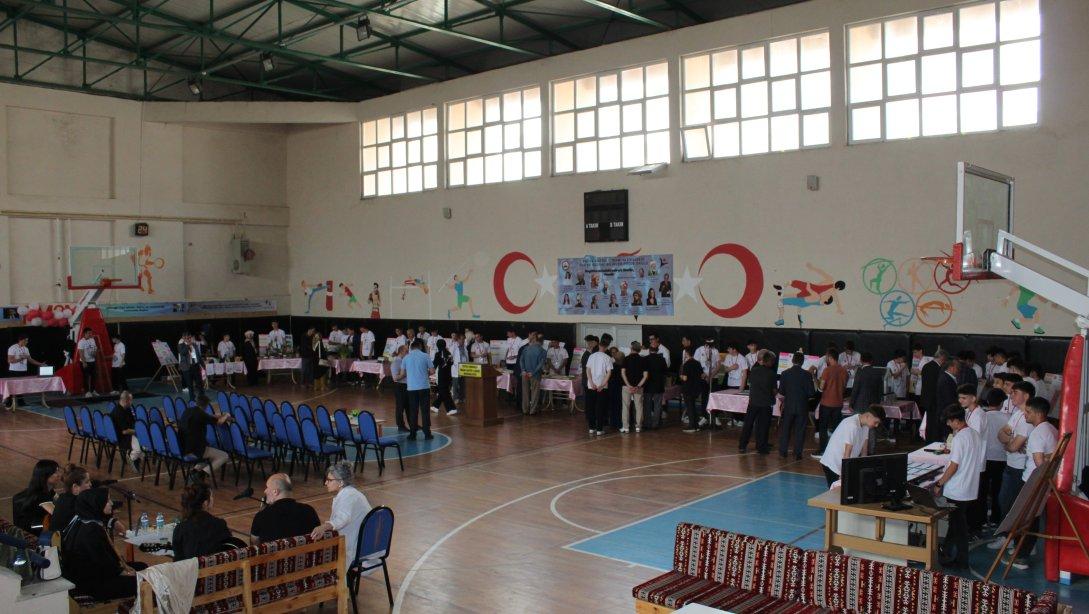 Fatsa Anadolu İmam Hatip Lisesi TÜBİTAK 4006 Bilim Fuarı'nın Açılışı Yapıldı