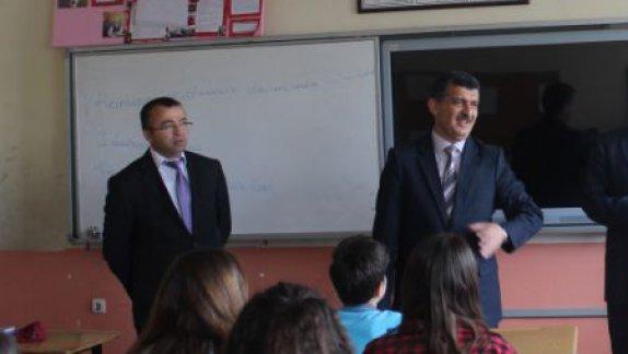 Fatsa İlçe Milli Eğitim Müdürü Saygın ATİNKAYA Sakarya Ortaokulunu ziyaret etti.