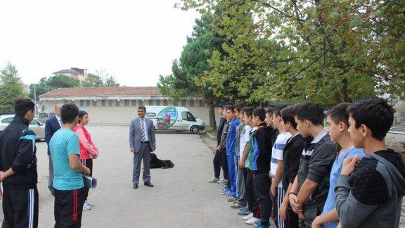 Fatsa İlçe Milli Eğitim Müdürümüz Saygın ATİNKAYA  Mehmet Zahit Kotku İmam Hatip ortaokulunda incelemelerde bulundu