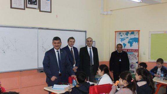 Fatsa İlçe Milli Eğitim Müdürü Saygın ATİNKAYA Merkez Ortaokulunu ziyaret etti.