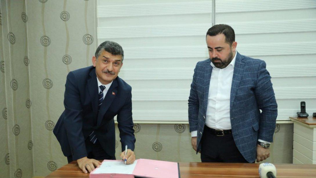 Fatsa Belediyesi ile Fatsa İlçe Milli Eğitim Müdürlüğü Spor Kompleksi Protokolü İmzalandı