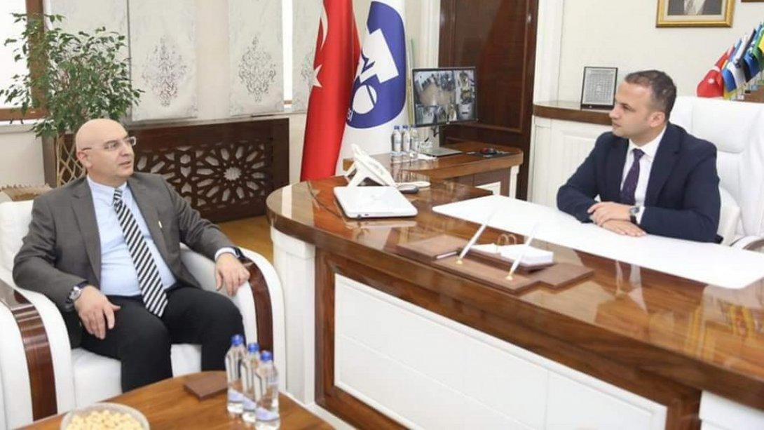 Temel Eğitim Genel Müdürü Sayın Dr. Cem Gençoğlu, Fatsa Belediye Başkanı Sayın İbrahim Etem Kibar'ı Ziyaret Ettiler.  