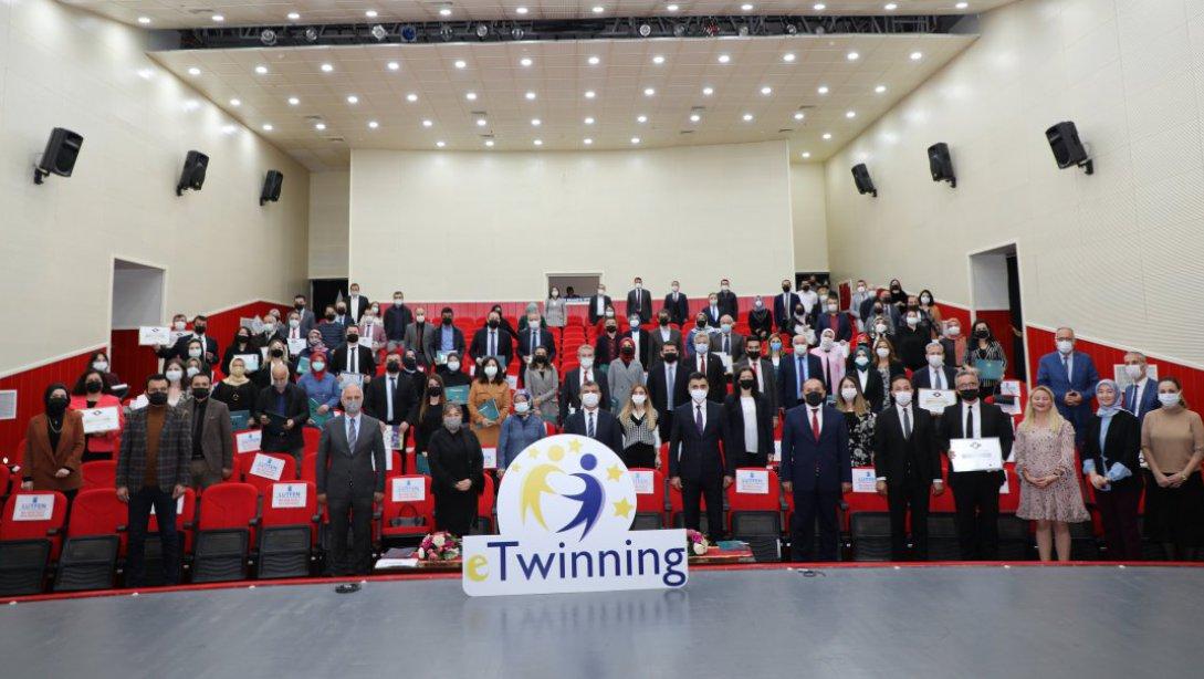 İlçemizde e-Twinning Ödül Töreni Gerçekleştirildi