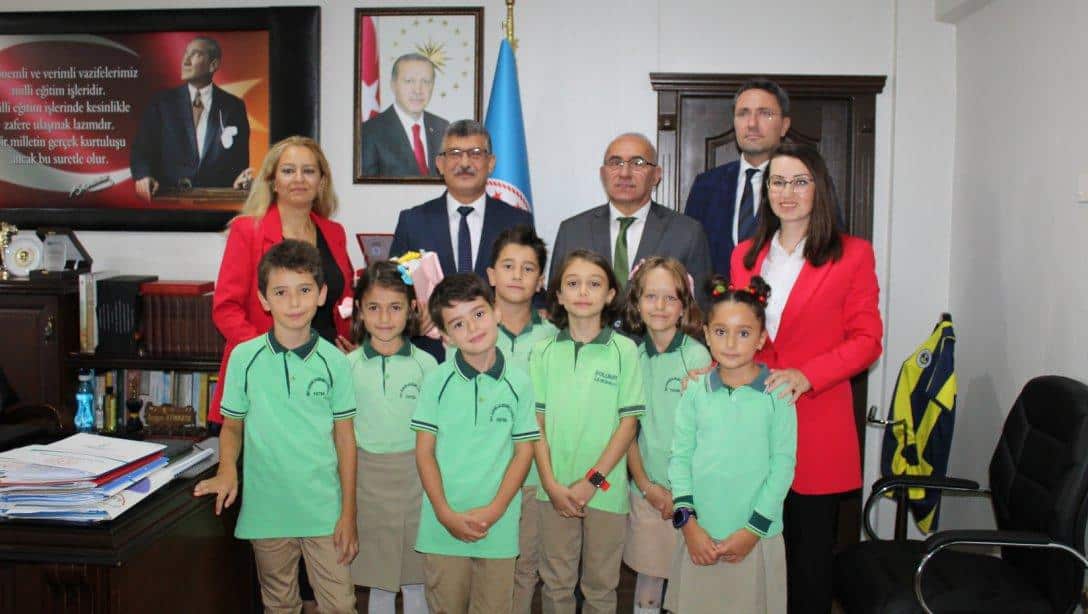 Şehit Kerem Çalışkancı İlkokulu Öğrencilerinden İlçe Milli Eğitim Müdürümüz Saygın Atinkaya'ya Ziyaret. 