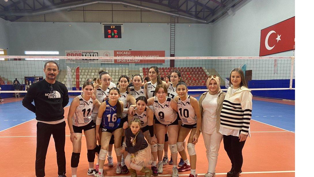 Fatsa Ahmet Sırımsı Anadolu Lisesi Genç Kızlar Voleybol Takımı Türkiye Şampiyonasında 6. Oldu