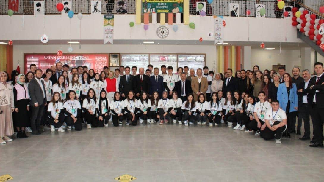 Ahmet Sırımsı Anadolu Lisesi TÜBİTAK 4006 Bilim Fuarı'nın Açılışı Yapıldı