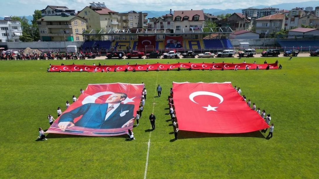 19 Mayıs Atatürk'ü Anma, Gençlik Ve Spor Bayramı'nın 105. Yıl Dönümü, İlçemizde Coşkuyla Kutlandı