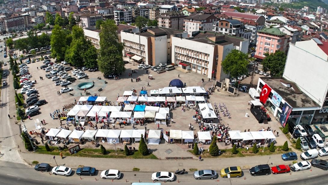 FATSA 5. EĞİTİM VE BİLİM ŞENLİĞİ VE SES YARIŞMASIYLA RENKLENDİ 