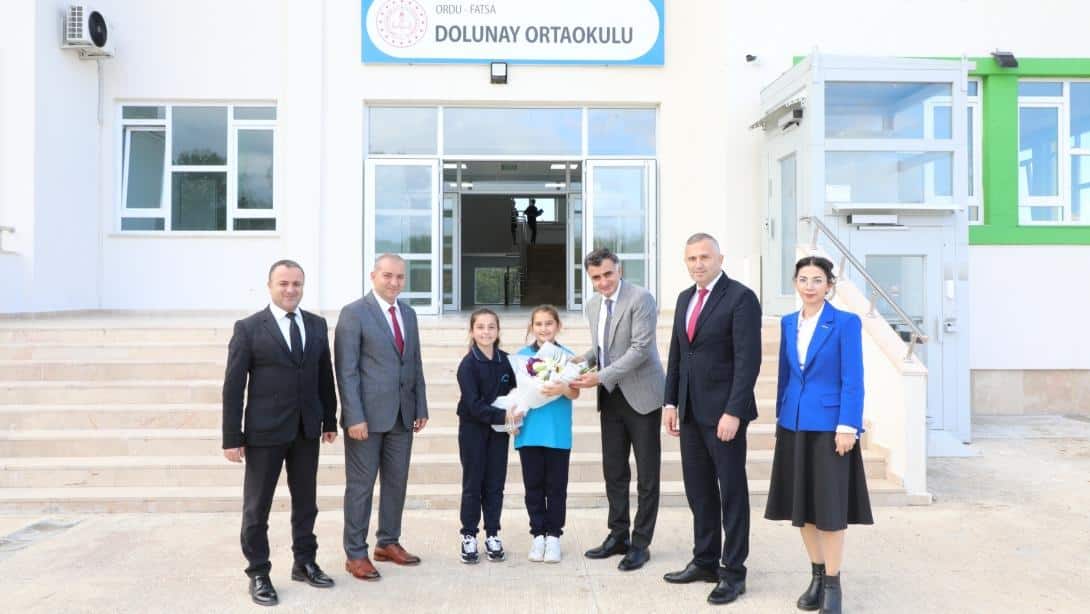 İl Millî Eğitim Müdürümüz Sayın Mehmet Fatih VARGELOĞLU, İlçemizde bulunan Dolunay Ortaokulu öğretmen ve öğrencileri ile bir araya geldi.