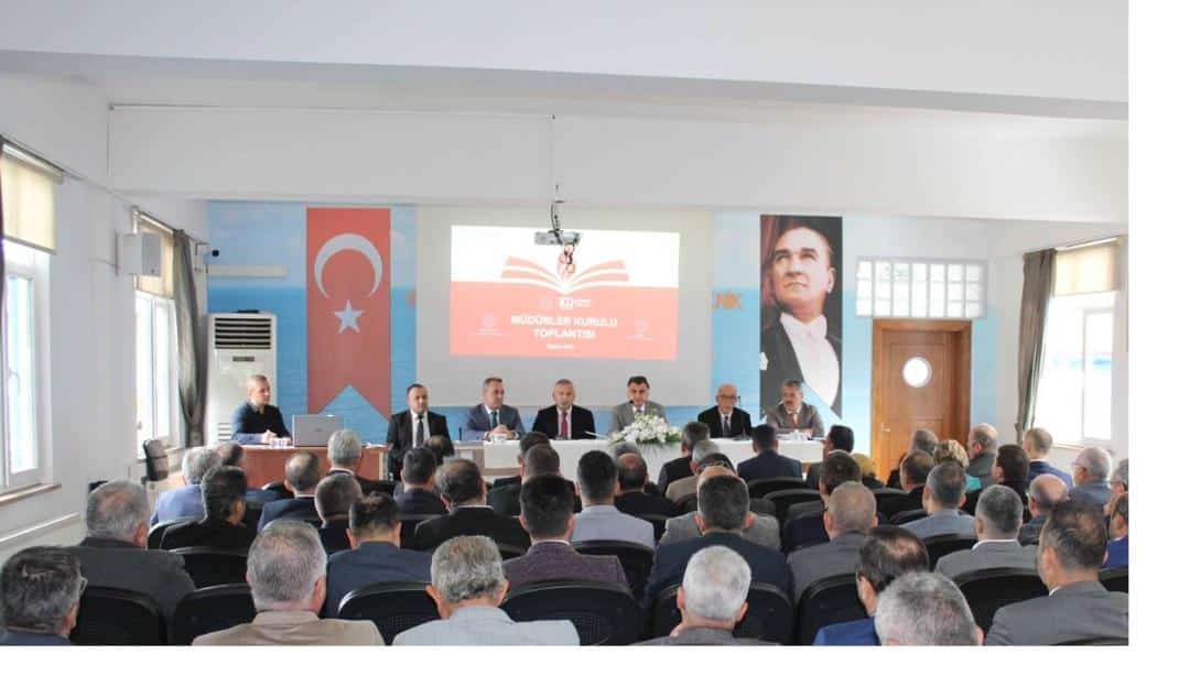 2025-2026 Eğitim Öğretim Yılı  Okul ve Kurum  Müdürleri Değerlendirme Toplantısı Gerçekleştirildi.