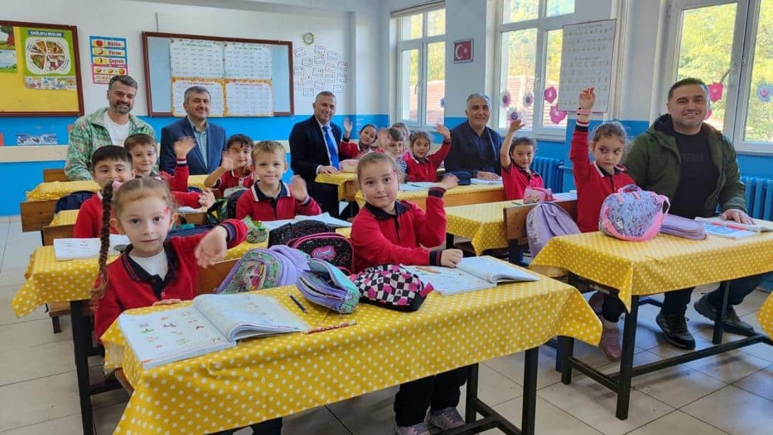 İlçe Millî Eğitim Müdürümüz Suat Evin İslamdağ İlkokulu Ortaokulu ve İmam Hatip Ortaokulunu Ziyaret Etti 